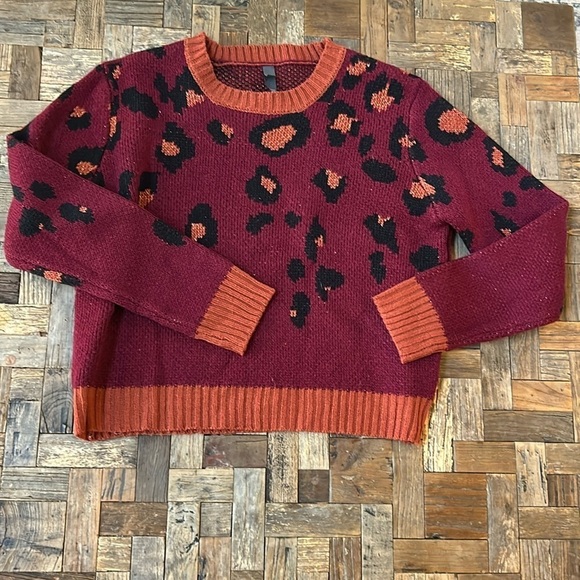 ALYA Maroon Orange Cheetah Print Sweater Size Medium - Picture 1 of 7